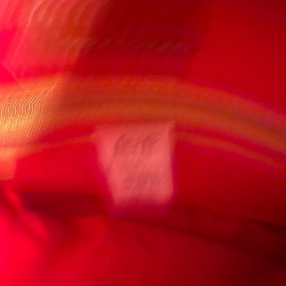 Brand new Yellow never used Dooney and Bourke over the shoulder bag - Picture 7 of 11